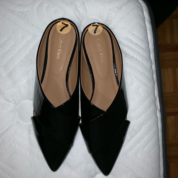 Aladdin shoes ✨ - Picture 1 of 4